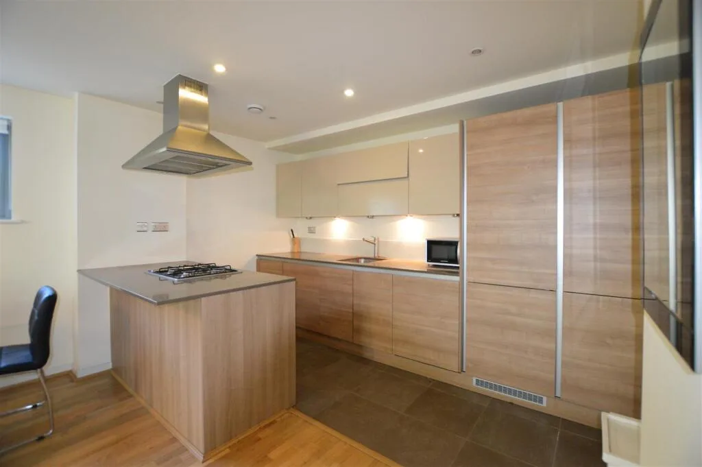 2 bedroom house for rent