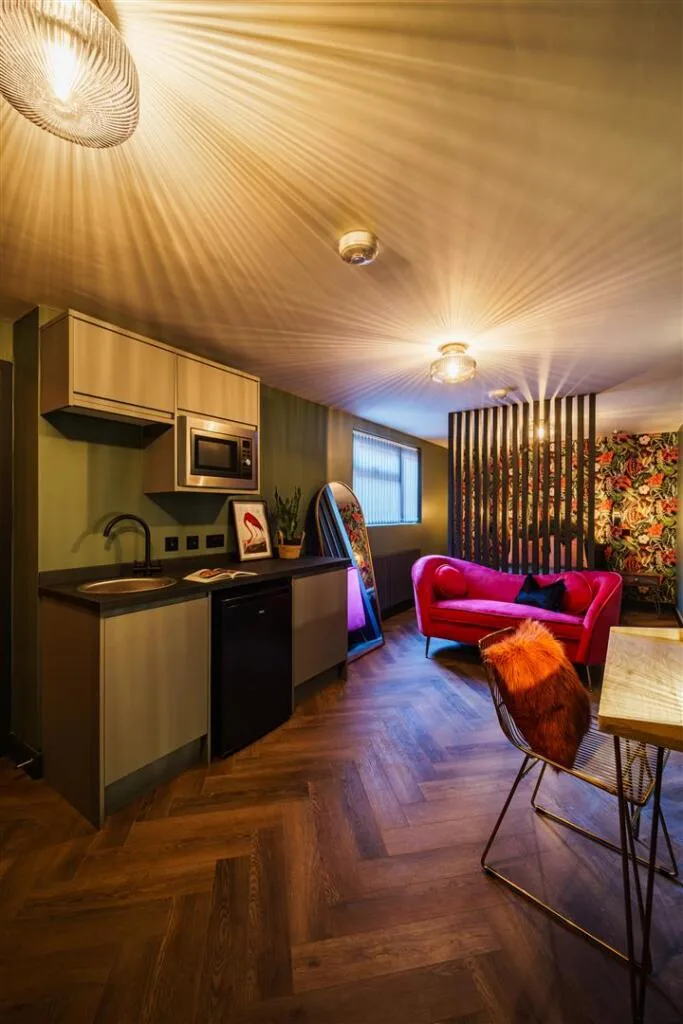 1 bedroom house share for rent