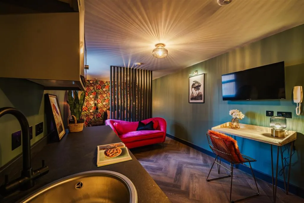 1 bedroom house share for rent