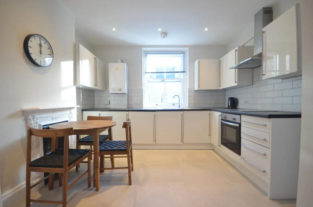 1 bedroom flat share for rent