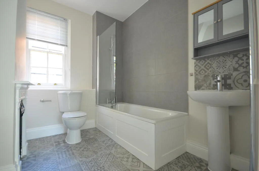1 bedroom flat share for rent