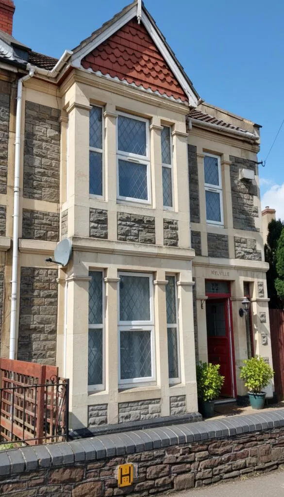6 bedroom house for rent