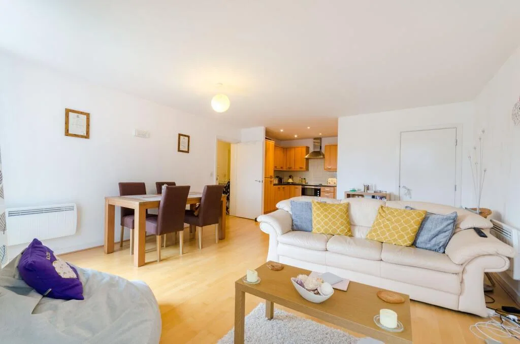 2 bedroom flat for rent