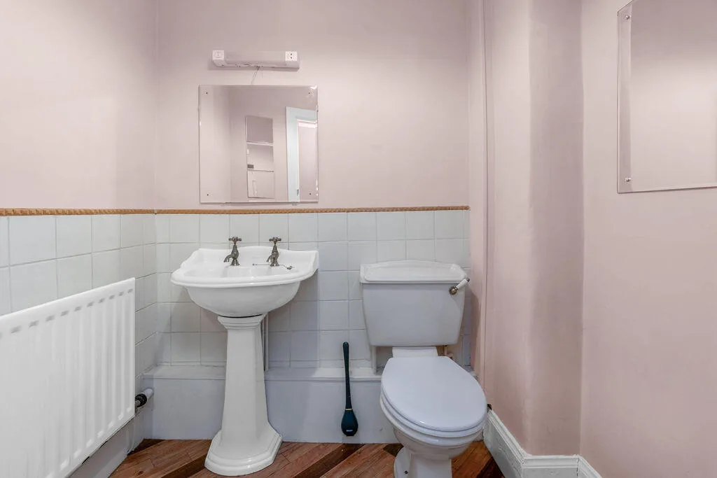 3 bedroom flat for rent