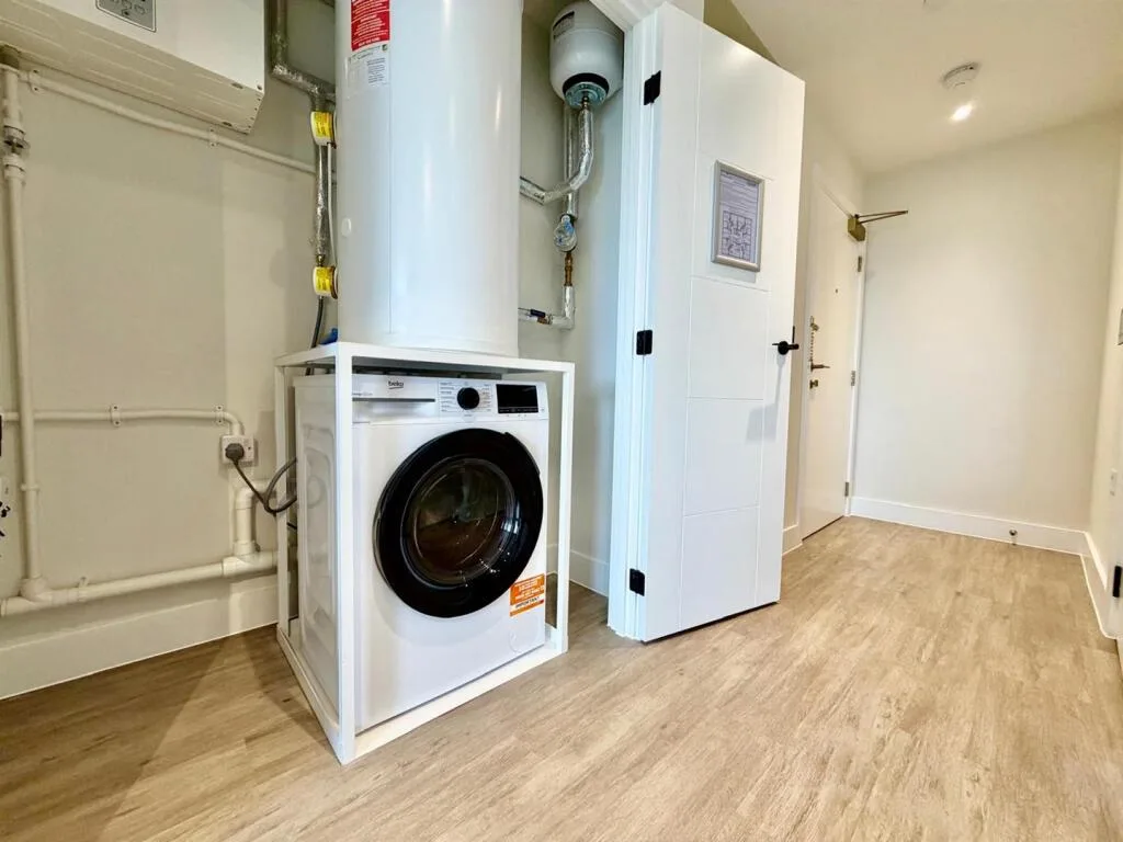 1 bedroom penthouse for rent