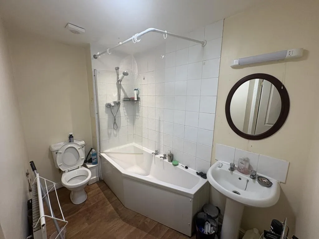 2 bedroom ground floor flat for rent