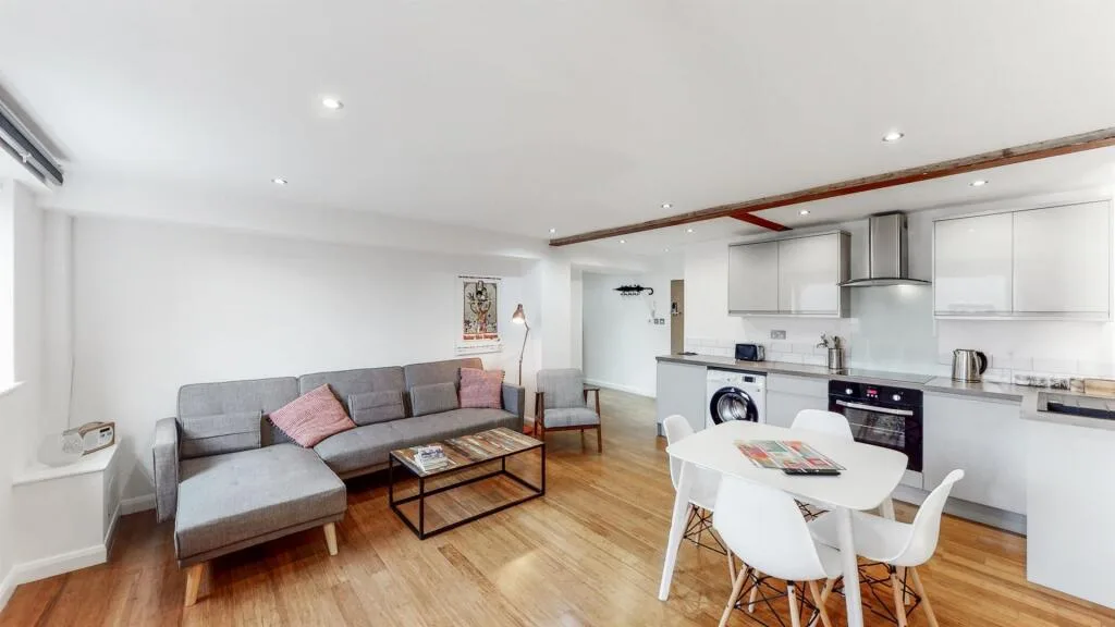 2 bedroom apartment for rent