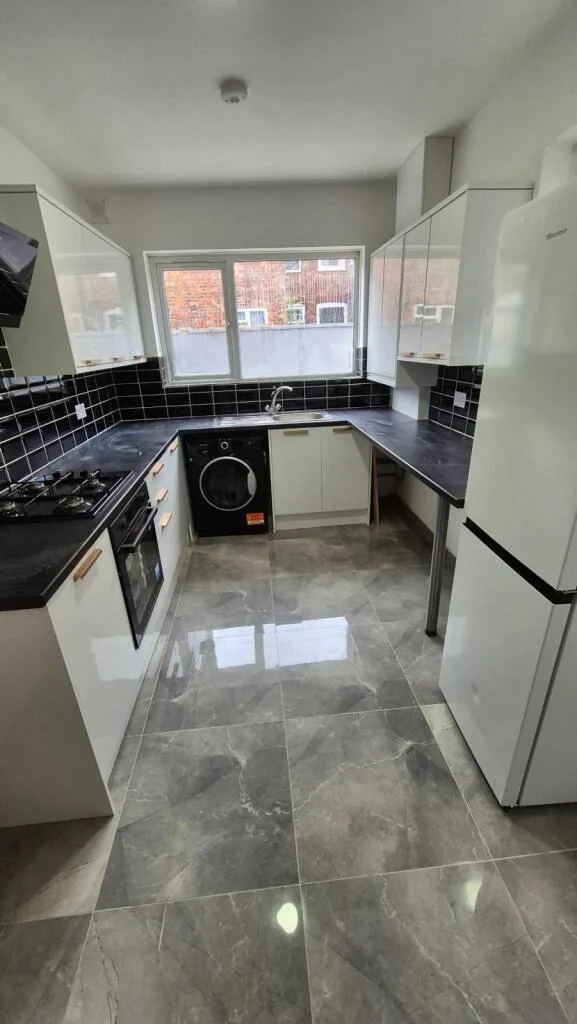 4 bedroom terraced house for rent