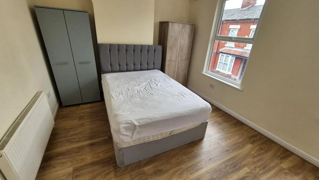 4 bedroom terraced house for rent