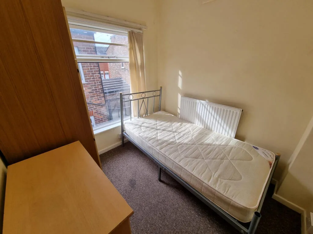 4 bedroom terraced house for rent
