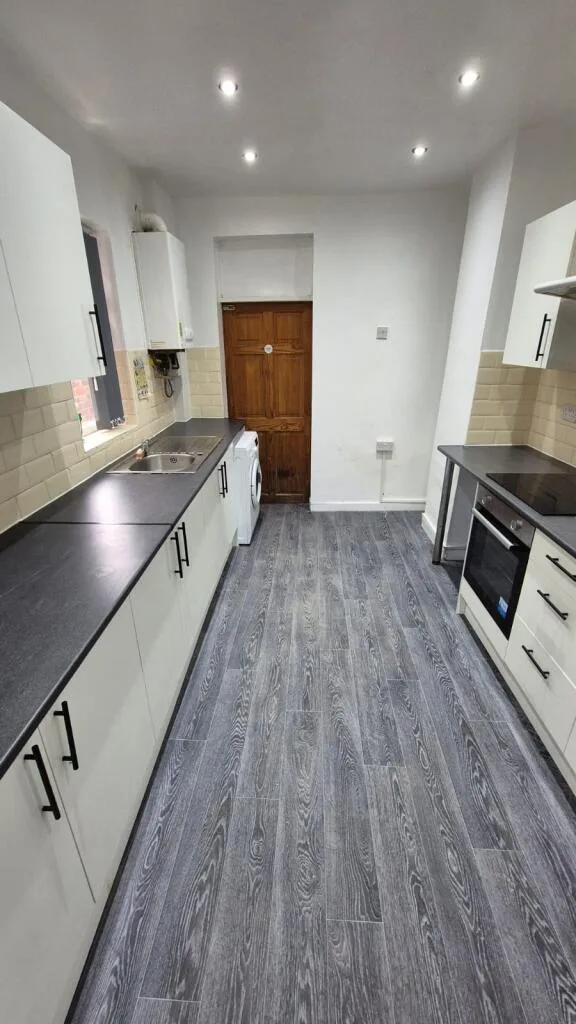 4 bedroom terraced house for rent