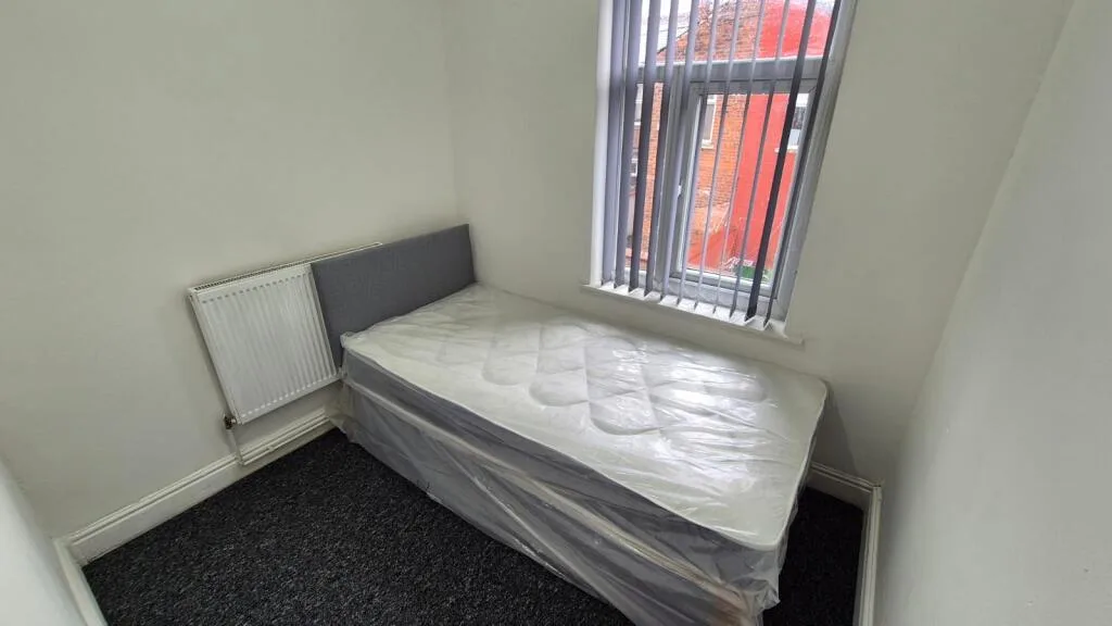 4 bedroom terraced house for rent
