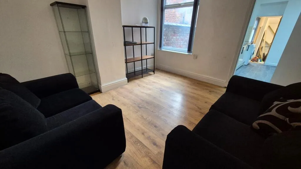 4 bedroom terraced house for rent