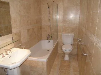 4 bedroom flat for rent