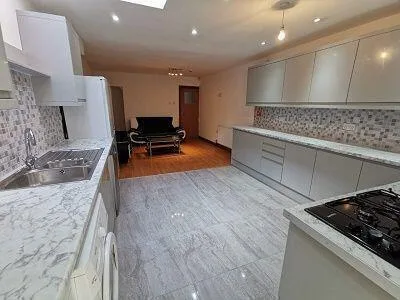 3 bedroom terraced house for rent