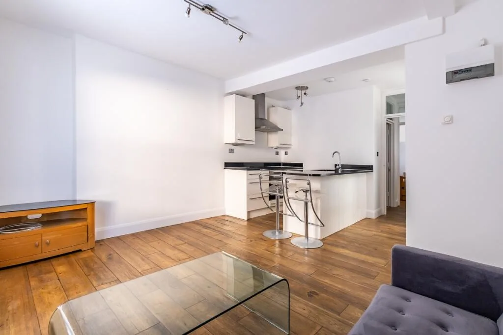 1 bedroom flat for rent