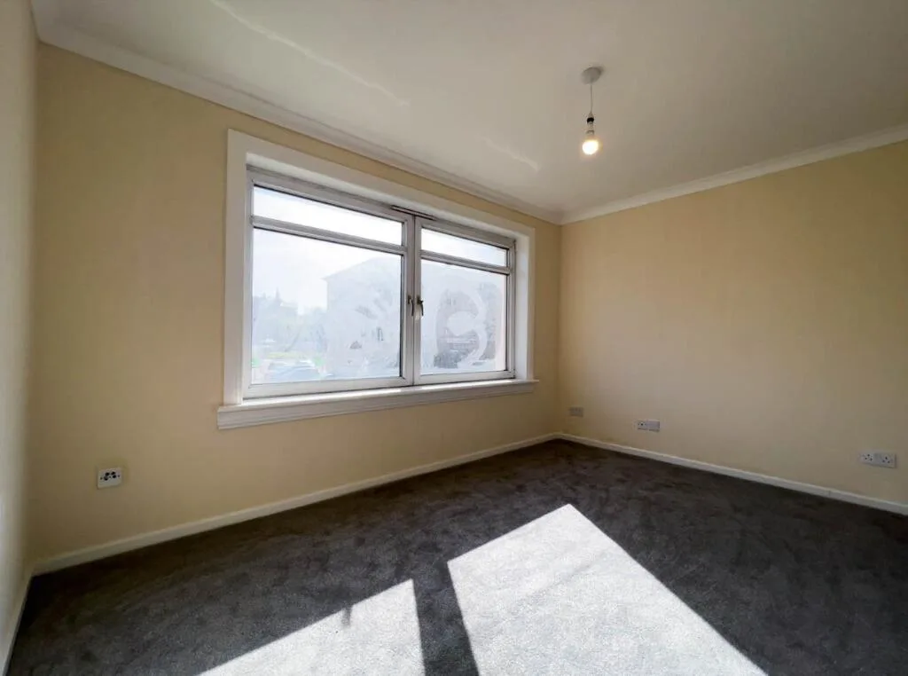4 bedroom flat for rent