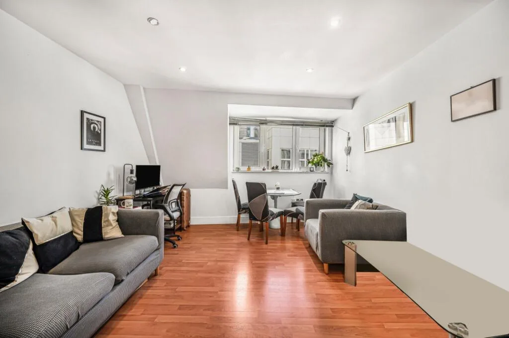 1 bedroom flat for rent