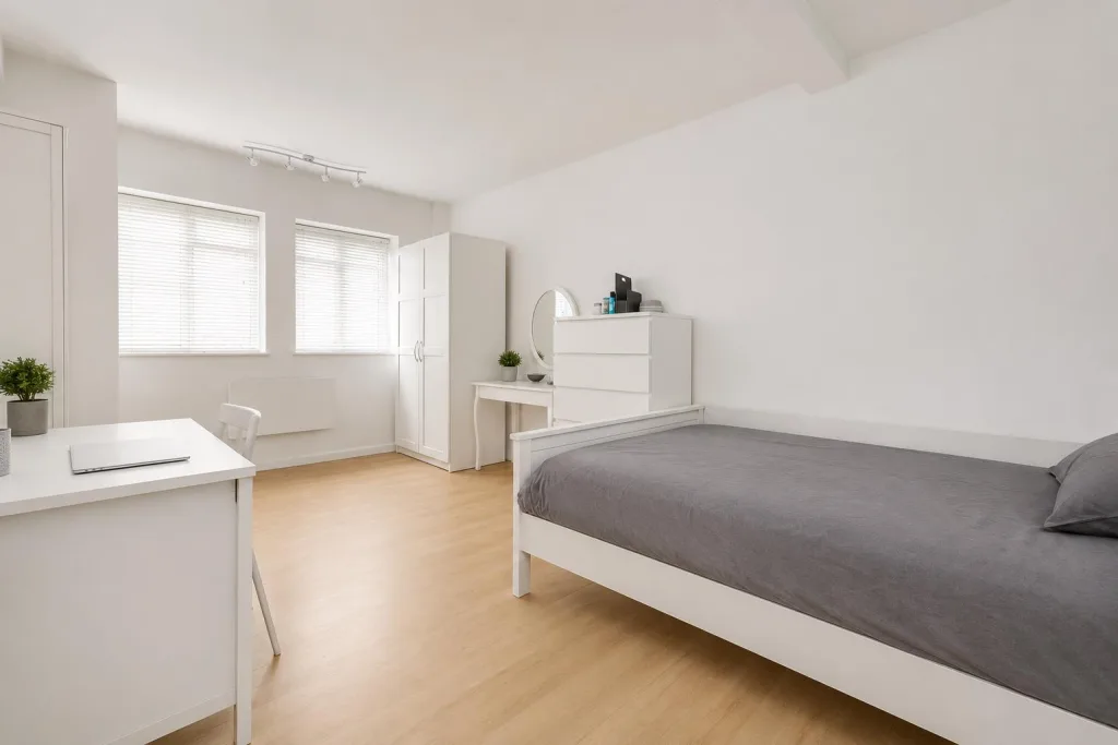 3 bedroom flat for rent