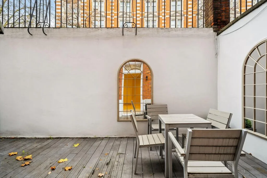 3 bedroom flat for rent
