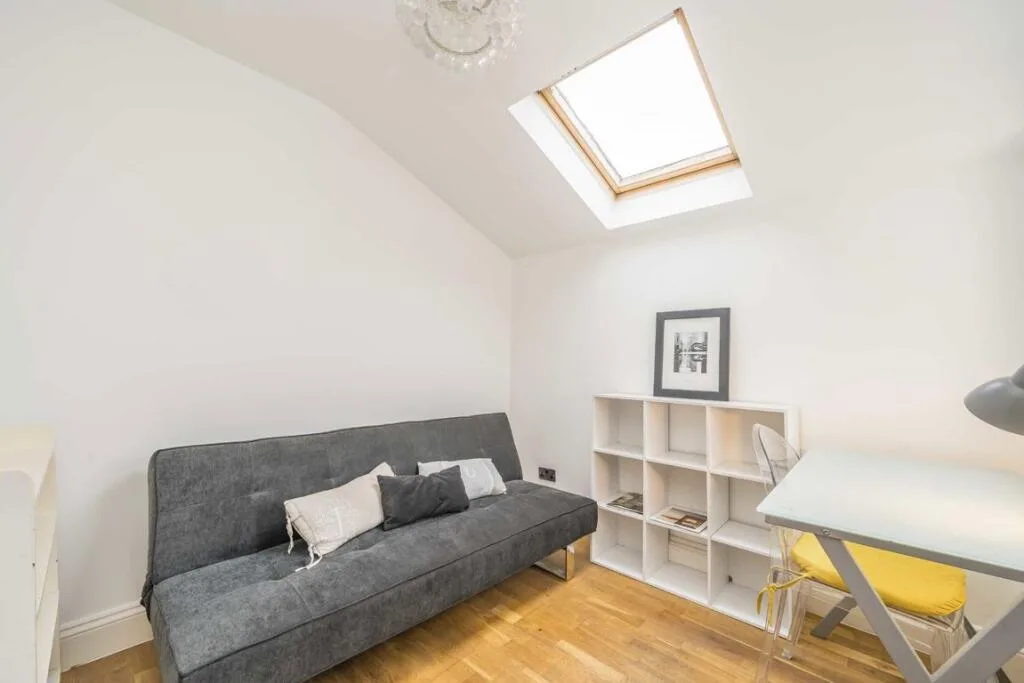 2 bedroom house for rent