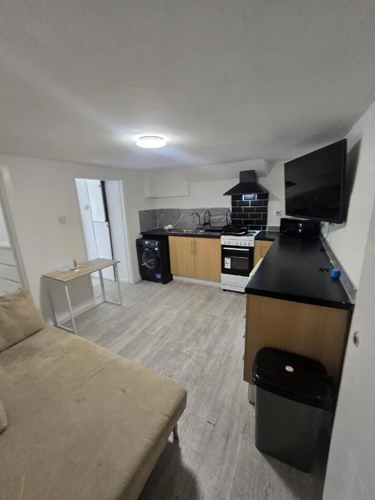 1 bedroom flat for rent