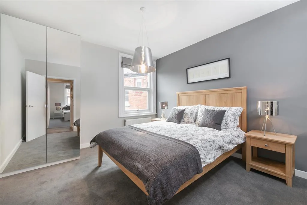 3 bedroom flat for rent
