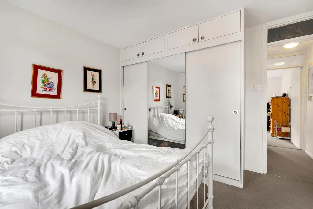 3 bedroom semi-detached house for rent