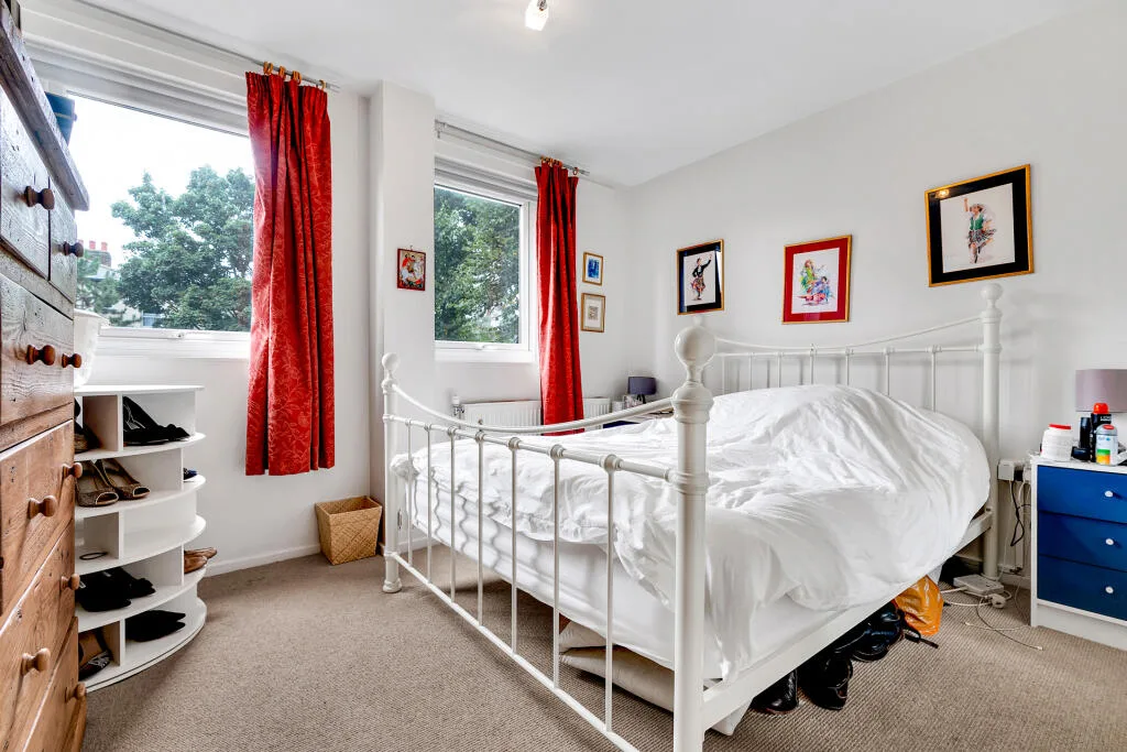 3 bedroom semi-detached house for rent