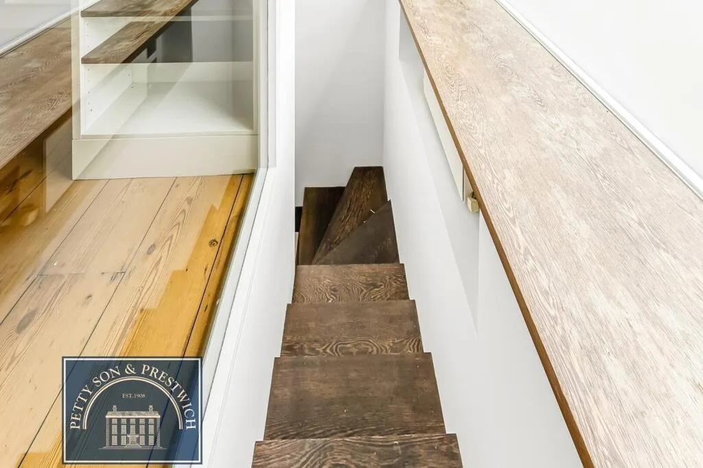 4 bedroom terraced house for rent