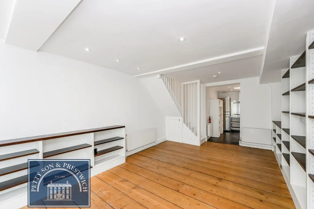 4 bedroom terraced house for rent