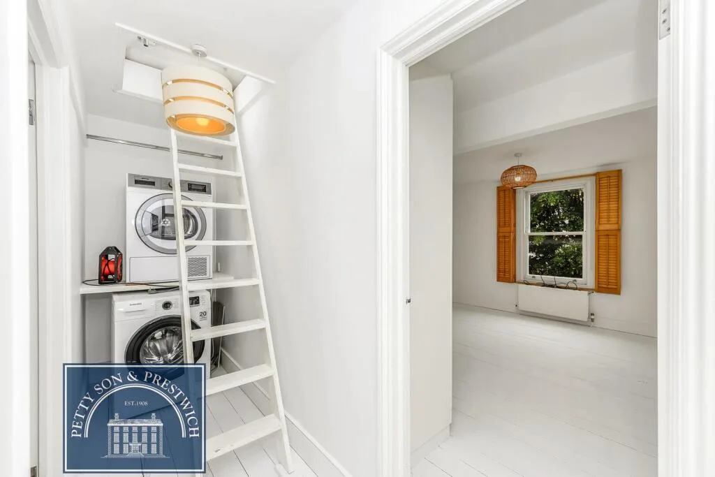 4 bedroom terraced house for rent