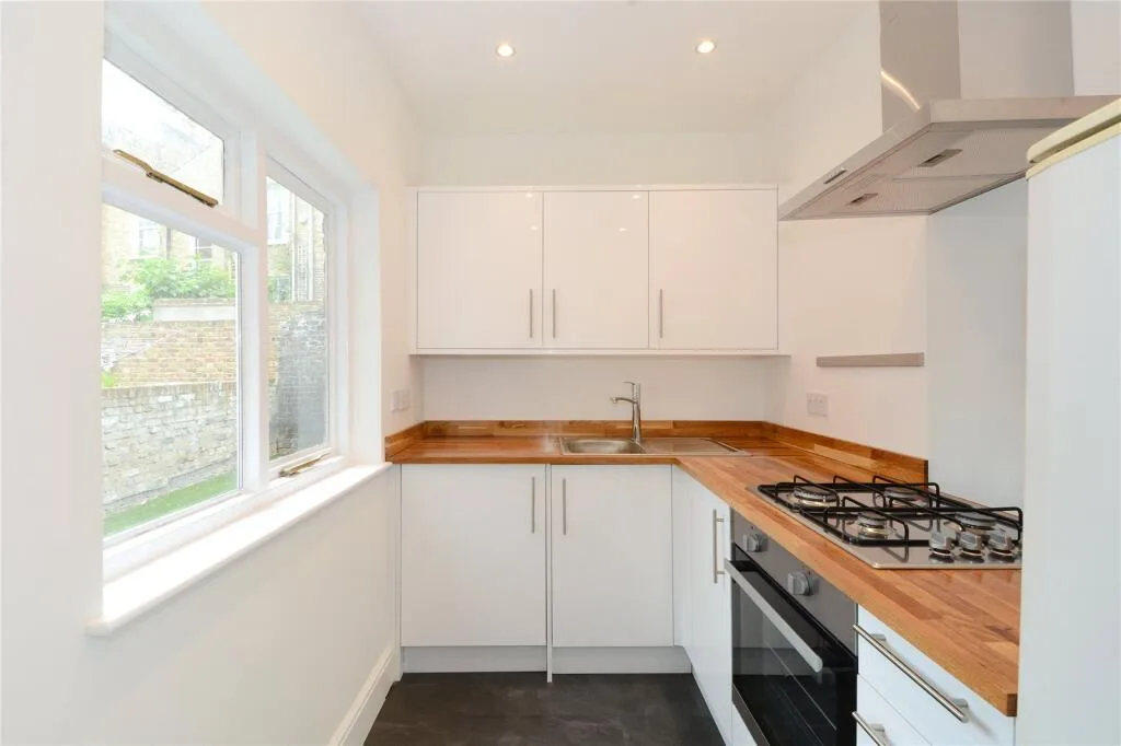 1 bedroom terraced house for rent