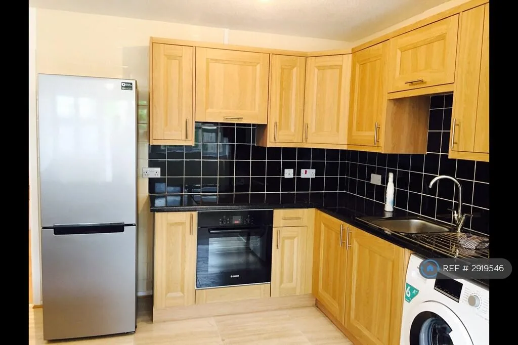 4 bedroom terraced house for rent