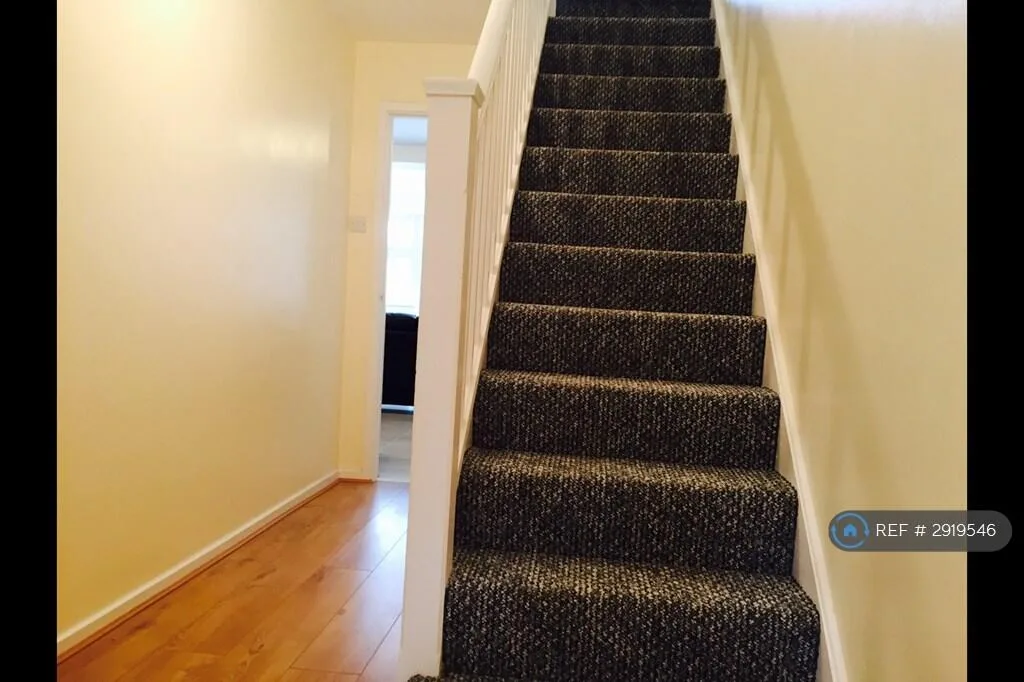 4 bedroom terraced house for rent