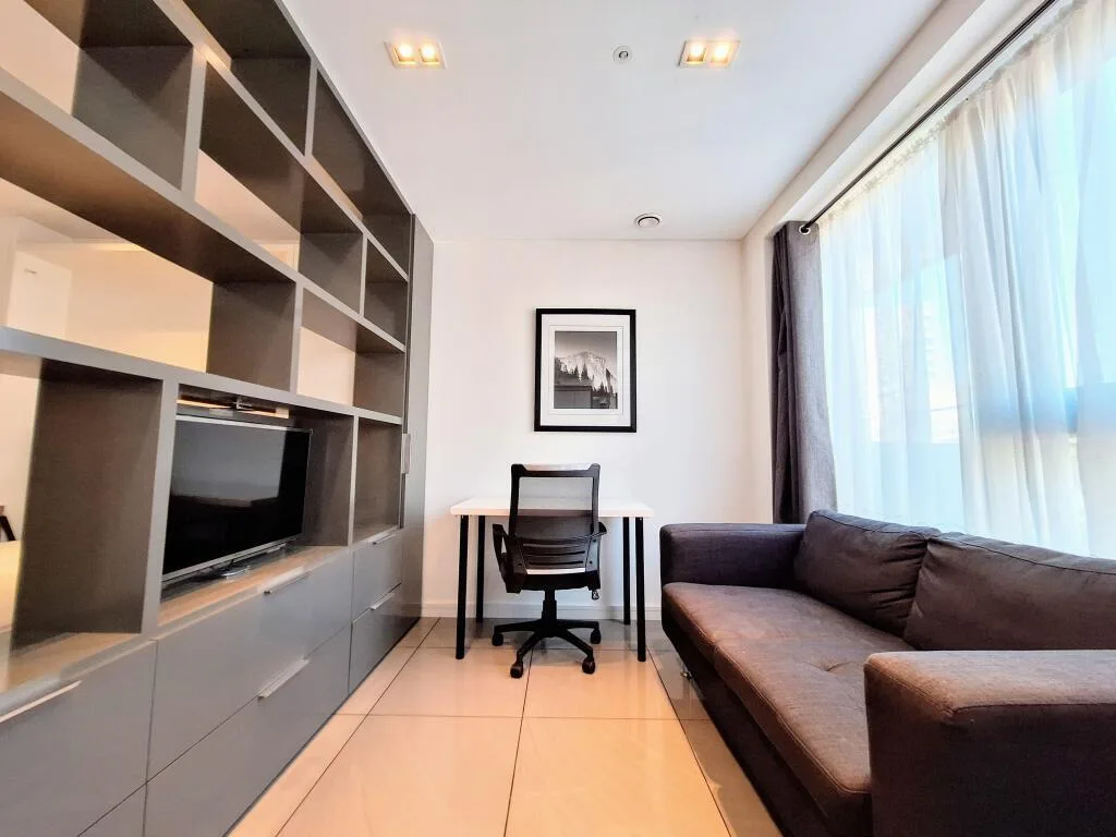 Studio flat for rent