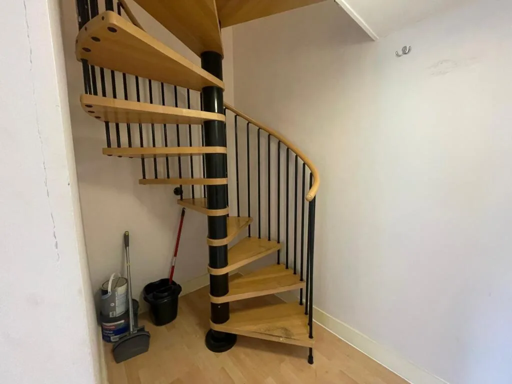 1 bedroom duplex for rent