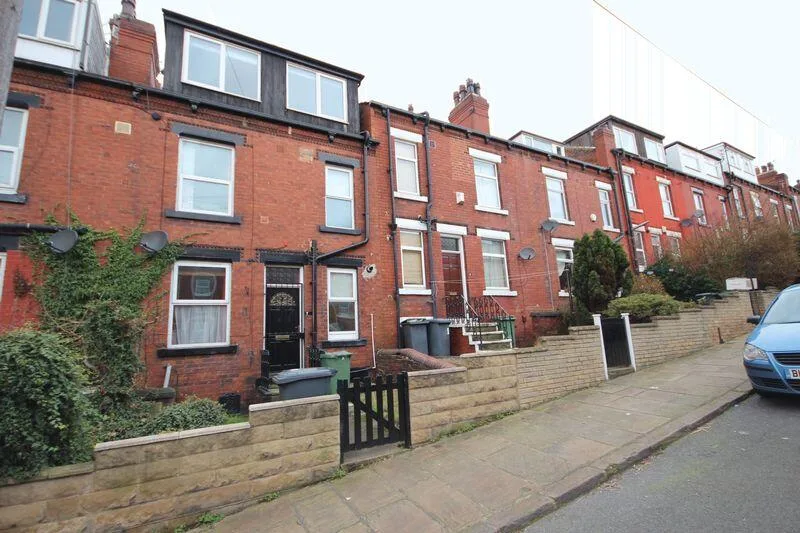2 bedroom terraced house for rent