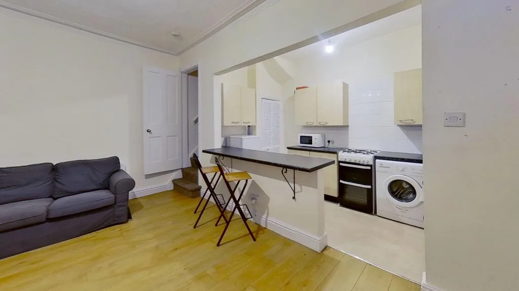 2 bedroom terraced house for rent