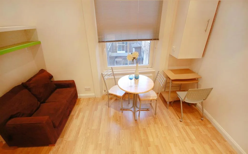 1 bedroom flat for rent