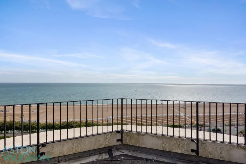 3 bedroom maisonette for rent