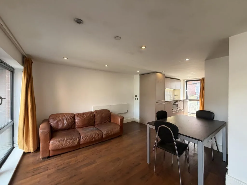 2 bedroom house for rent