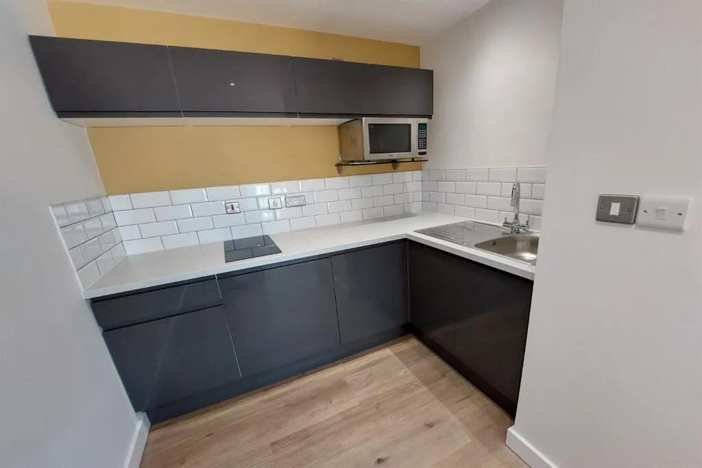 Studio flat for rent