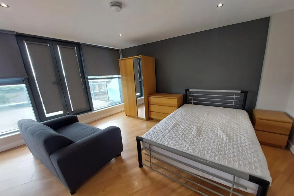 Studio flat for rent