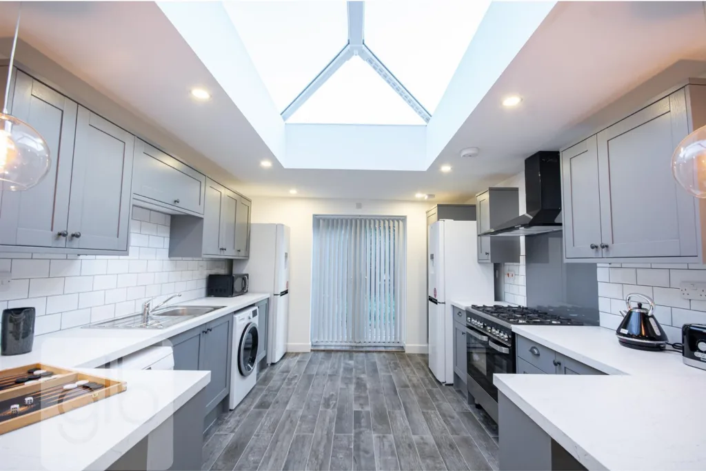 1 bedroom house share for rent