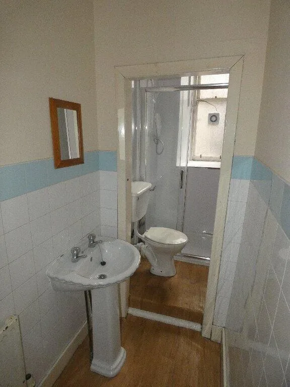 6 bedroom duplex for rent