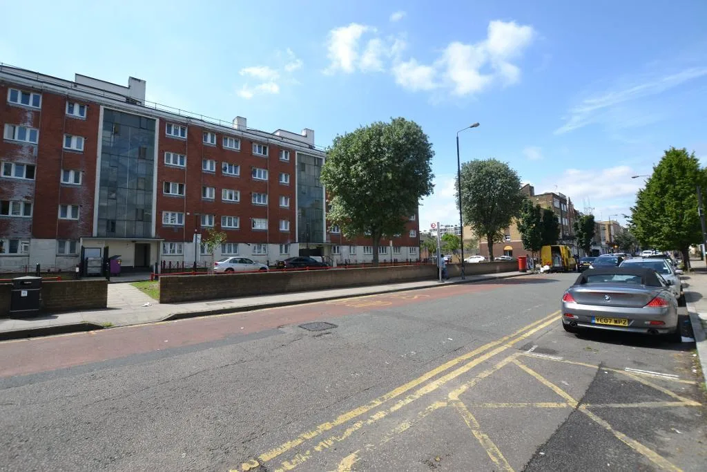 4 bedroom flat for rent