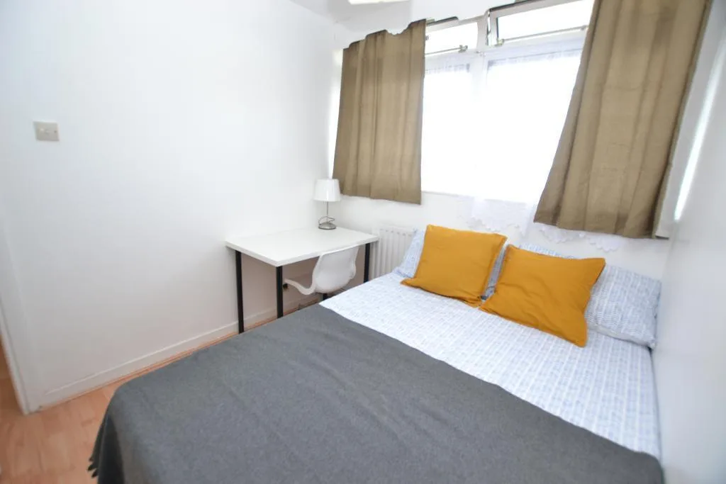 4 bedroom flat for rent