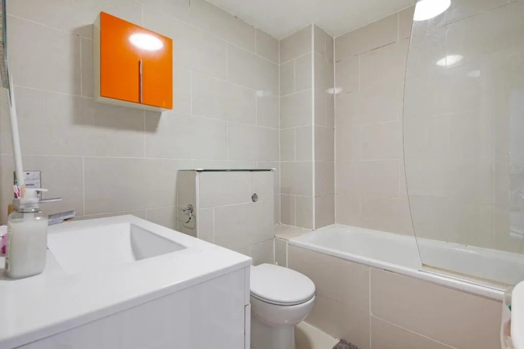 2 bedroom flat for rent